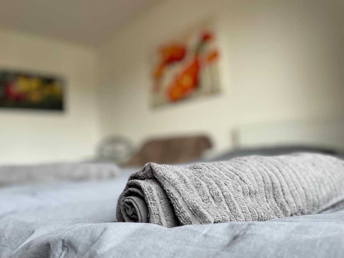 Schoene Einfache Ferienwohnung Mitten In אולדנבורג מראה חיצוני תמונה